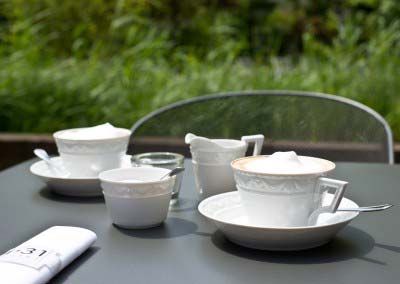 Kaffee im Hofgarten - ©Boutique Hotel i31